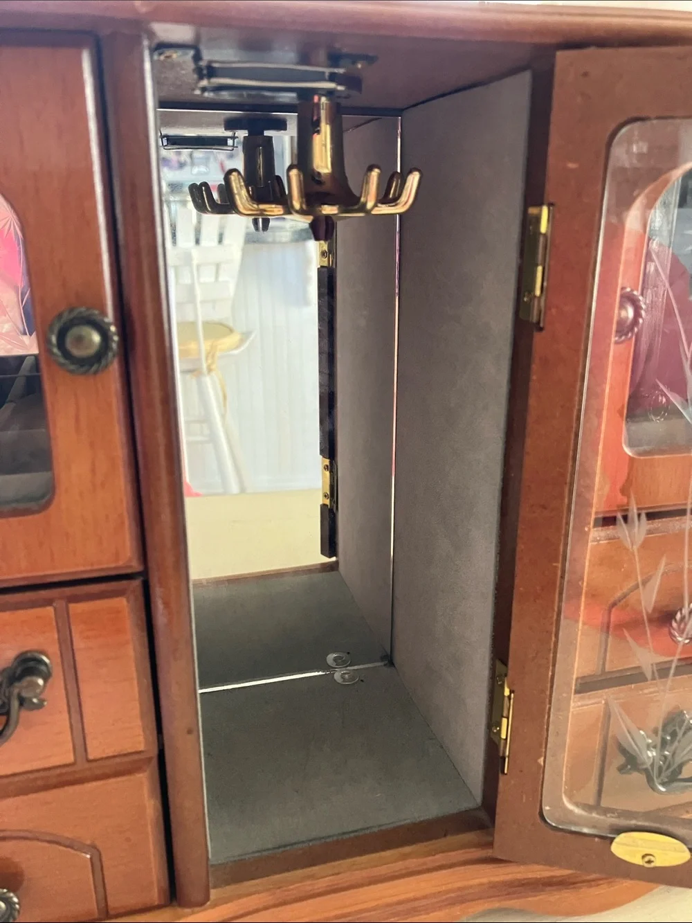 Vintage Style Jewelry Armoire With Etched Glass Doors & Multiple Compartments
